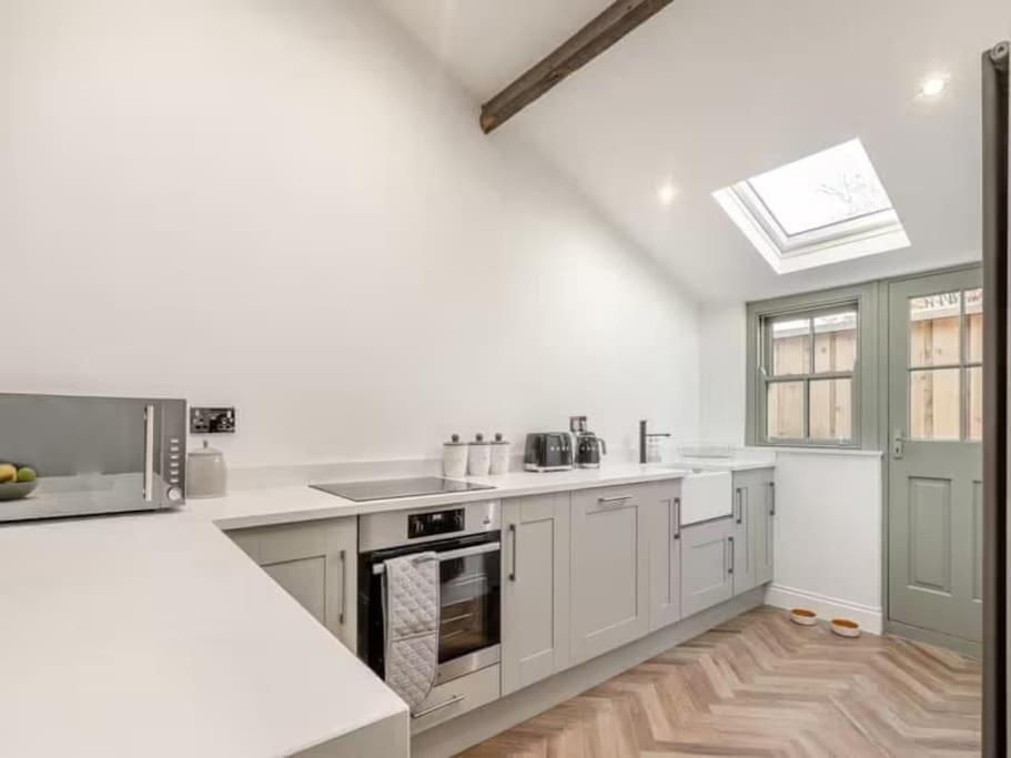 Stoney Nook Cottage Ґісборо Екстер'єр фото